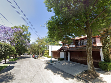 VENTA DE CASA EN LOMAS DE CHAPULTEPEC, MIGUEL HIDALGO / CDMX