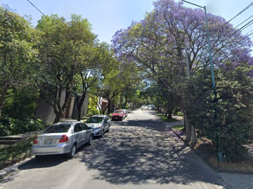 VENTA DE CASA EN LOMAS DE CHAPULTEPEC, MIGUEL HIDALGO / CDMX