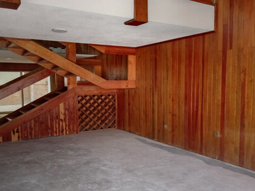 CASA ADJUDICADA CON POSESIÓN EN VENTA EN MAYORAZGOS DE LOS GIGANTES, EDO. MEX.
