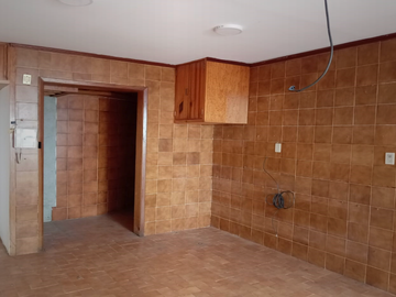 CASA ADJUDICADA CON POSESIÓN EN VENTA EN MAYORAZGOS DE LOS GIGANTES, EDO. MEX.