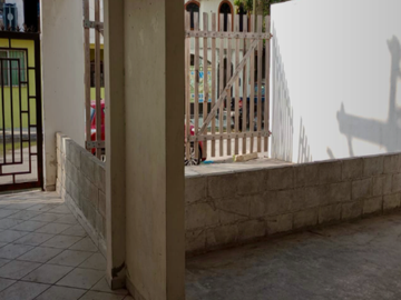 CASA DE ENTREGA INMEDIATA EN DE LOS JAMINES, COL LAS FLORES, CIUDAD MADERO, TAMAULIPAS