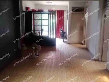 Harga Miring banget, Rumah dijual di Tebet Timur, dekat jalan raya