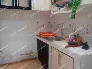 Harga Miring banget, Rumah dijual di Tebet Timur, dekat jalan raya