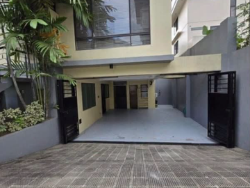 5 Bedroom House, 3 storey and basement