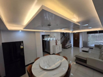 5 Bedroom House, 3 storey and basement
