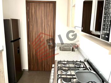 Venta de Departamento Amueblado en zona del Refugio, Qro.