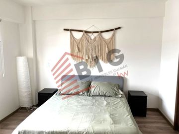 Venta de Departamento Amueblado en zona del Refugio, Qro.