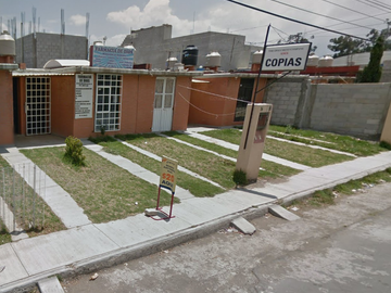 CASA EN VENTA EN AV, HILARIO GALICIA, FRACC. STA. ANA, PUEBLA
