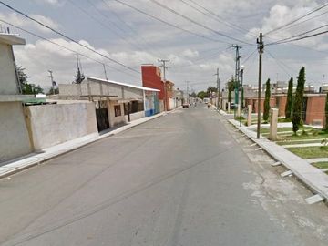 CASA EN VENTA EN AV, HILARIO GALICIA, FRACC. STA. ANA, PUEBLA