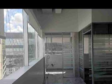 Oficinas corporativas en plaza Q7001 Centro Sur