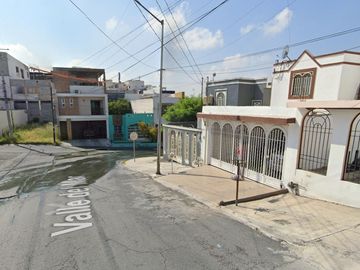 Casa en Venta en Colinas de Valle Verde, Monterrey, Nuevo León JP2
