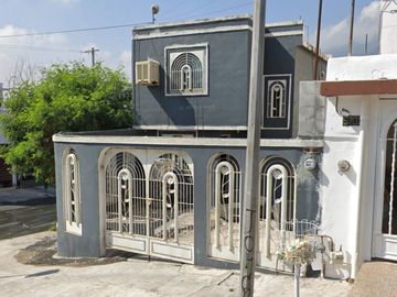 Casa en Venta en Colinas de Valle Verde, Monterrey, Nuevo León JP2