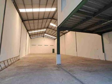 Disewakan Gudang Siap Pakai – Seberang Gading Serpong