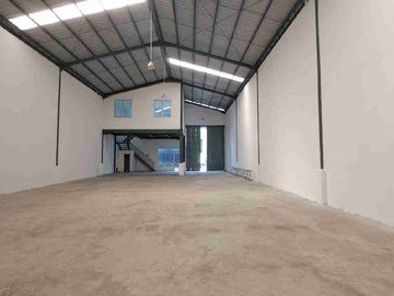 Disewakan Gudang Siap Pakai – Seberang Gading Serpong
