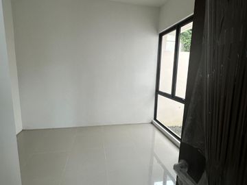 Rumah Dijual di Citra Garden Serpong | 2 KT SHM