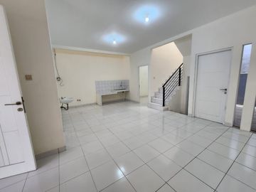 Dijual Rumah 2 Lantai di Kawasan Cluster Dekat Stasiun Cisauk, Aeon BSD & Akses Tol