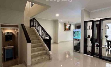 Rumah Bagus semi furnished di Kota wisata cibubur