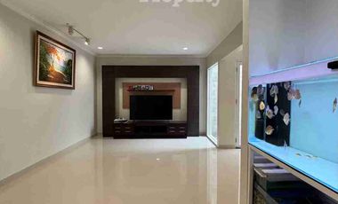 Rumah Bagus semi furnished di Kota wisata cibubur