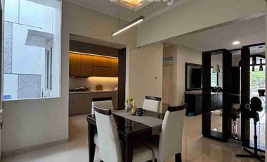 Rumah Bagus semi furnished di Kota wisata cibubur