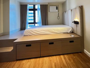 Move-In Ready 2 Bedroom Condo with 2 Parking Slots in The Travertine at Portico, Pasig