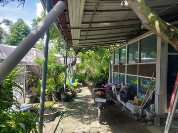 Dijual Rumah Mewah Halaman Sangat Luas Kekinian, Siap Huni di Klodran Colomadu Karanganyar