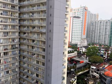 Y. DISEWAKAN APARTEMEN 3BR FURNISH HEGARMANAH RESIDENCE BANDUNG TIPE SAPPHIRE