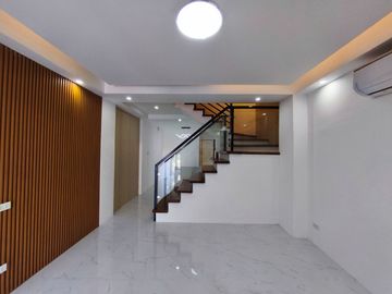 Ready for Occupancy House and Lot for Sale in Pilar Village Las pinas-MD