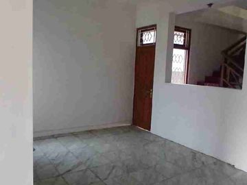Rumah Hook di Palagan belakang Hyatt - Ll