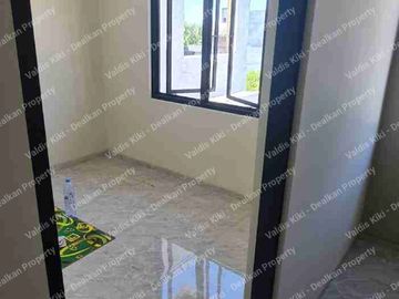 RUMAH MINIMALIS BARU GRESS DI MEDOKAN AYU RUNGKUT SURABAYA TIMUR