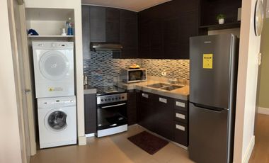 Interior Decorated 1 Bedroom Unit for Lease in Edades Tower, Rockwell Center
