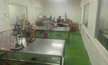 DIJUAL PABRIK GUDANG SIAP PAKAI LANTAI EPOXY – KOSAMBI PERMAI, PERANCIS , DADAP TANGERANG