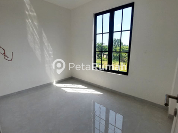 DISEWA VILLA JALAN STARBAN KOMPLEK JEWEL PARK POLONIA | DAERAH POLONIA (WENDY)