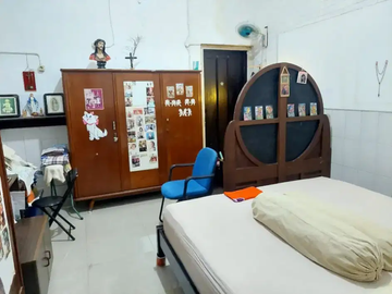 Rumah Usaha Jalan Kutai Cocok Usaha Resto / Cafe dekat Raya Darmo