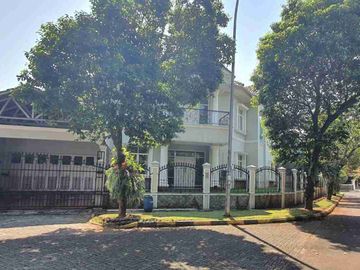 Rumah Mewah Puspita Loka BSD Siap Huni Semi Furnished Rp180Juta/Tahun