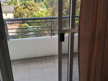 FOR SALE | 2-Bedroom Condo with Parking at The Amaryllis