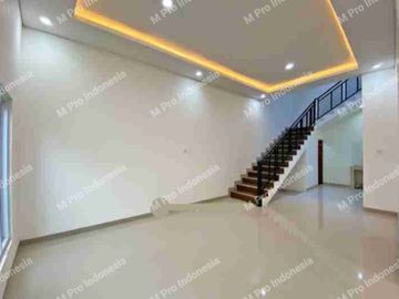 Rumah New minimalis 2 lantai di Tebet, Jalan 2 mobil