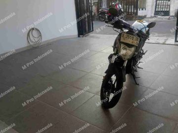 Rumah New minimalis 2 lantai di Tebet, Jalan 2 mobil