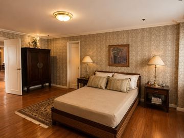 Skyland Plaza | Four Bedroom 4BR Condo Unit For Sale - #10327