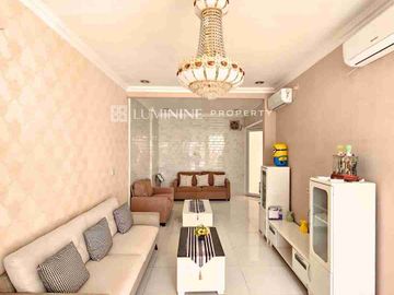 DISEWA RUMAH RAPI SIAP HUNI DI CLUSTER STRATEGIS  EASTERN COSMO - BSD, TANGSEL (ON)