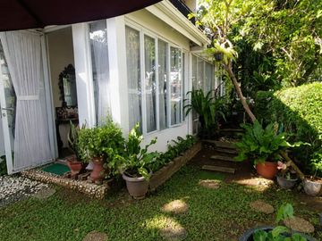 DIJUAL HARGA B.U! RUMAH HOOK DI GRAND GALAXY BEKASI