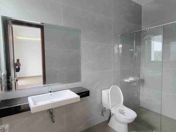 RUMAH DIJUAL DI THE ICON BSD (HRB179)