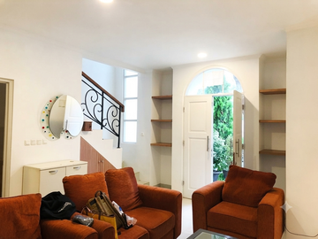 DIJUAL RUMAH CLUSTER BRITISH PARAMOUNT GADING SERPONG