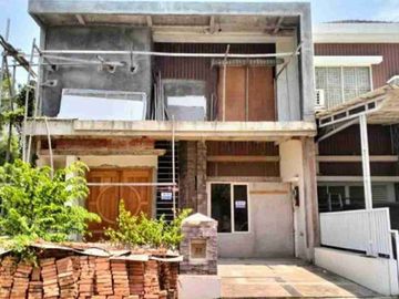 DIJUAL RUMAH DI TANMARAN INDAH PIK JAKARTA UTARA