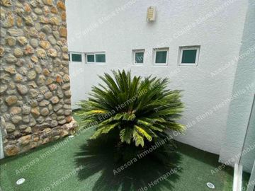 CASA DE RENTA EN VILLANTIGUA DE UNA PLANTA