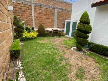 CASA DE RENTA EN VILLANTIGUA DE UNA PLANTA