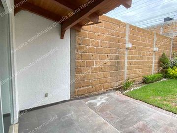 CASA DE RENTA EN VILLANTIGUA DE UNA PLANTA