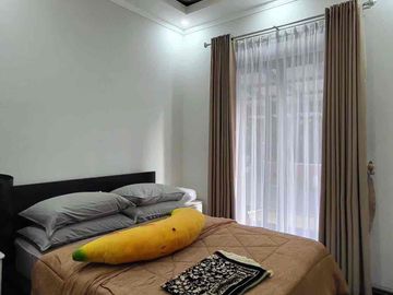 Rumah Mewah Luas Tanah 200meter Sektor 9 Discovery Bintaro Jaya Harga 5.2M Nego Sampai Deal Cash / KPR