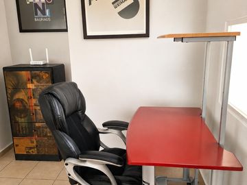 RENTA DEPARTAMENTO AMUEBLADO EN MILENIO III CON ALBERCA Y GYM