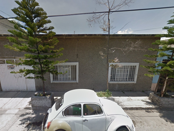 Casa en Emiliano Zapata 2A Sección, Ecatepec, Estado de México.