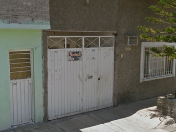 Casa en Emiliano Zapata 2A Sección, Ecatepec, Estado de México.
